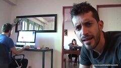 播放 安德烈亚·加西亚 (Andrea Garcia) 的卡塔赫纳狂野冒险传奇故事