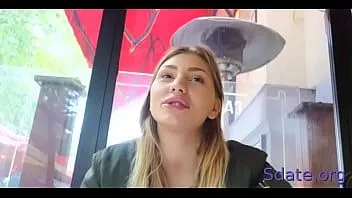 Reproducir Asombroso helena disfruta de una penetración profunda