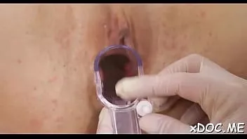 播放 活泼的女孩 licie c 同意硬核性爱