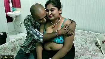 Reproducir Hermosa tamil bhabhi mejor sexo infiel! con audio hindi claro