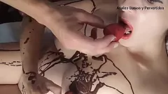 Reproduzir Corpos musculosos em sexo anal imundo. Comida Fetiche MILF