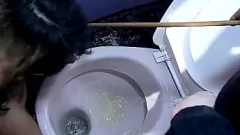 চালান গভীর গলা, অপমান এবং কঠোর নিয়মানুবর্তিতা সমন্বিত এই তীব্র BDSM অধিবেশনে মেলানি মেমফিসের সাথে চূড়ান্ত জমা দেওয়ার অভিজ্ঞতা নিন