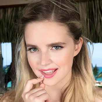 Pornstar Codi Vore